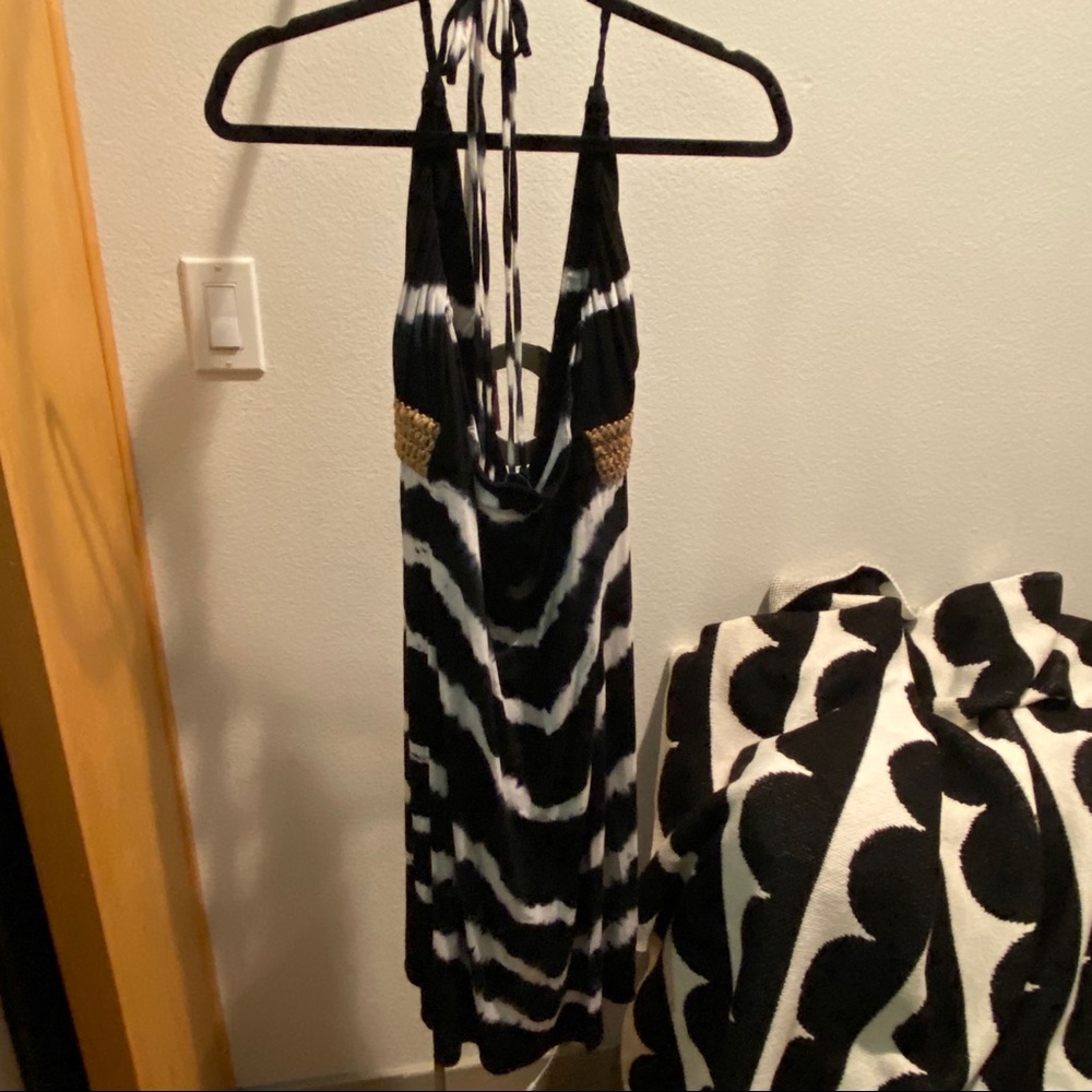 Halter Dress - Picture 6 of 6